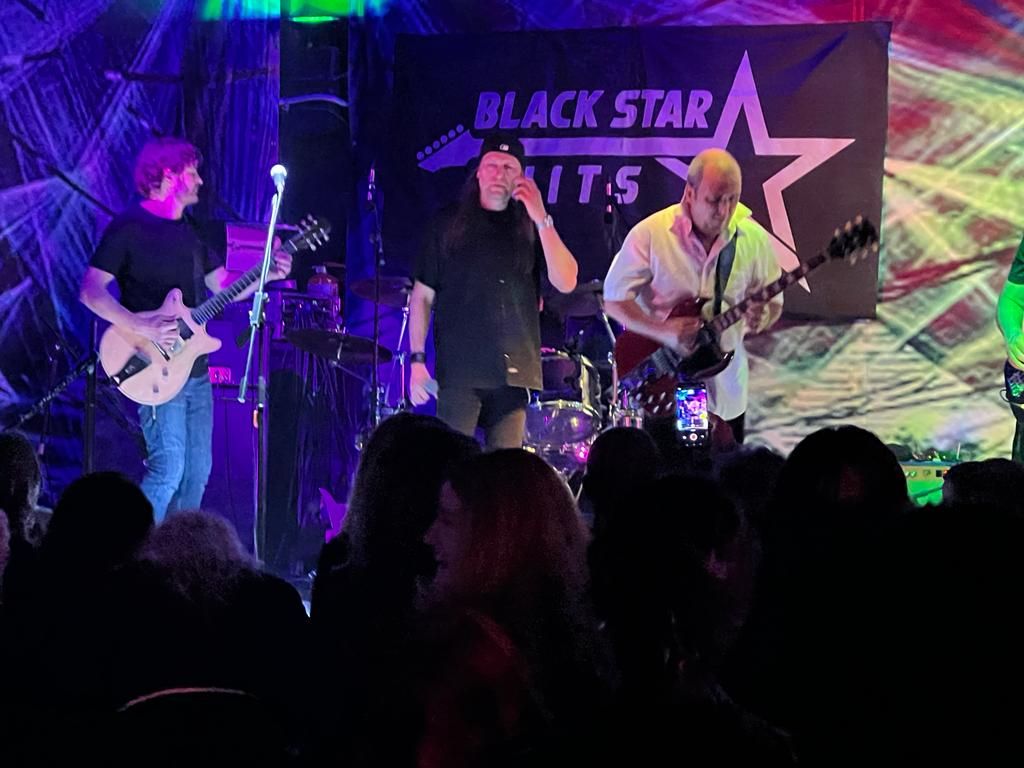 Actuación en directo Ballvalles