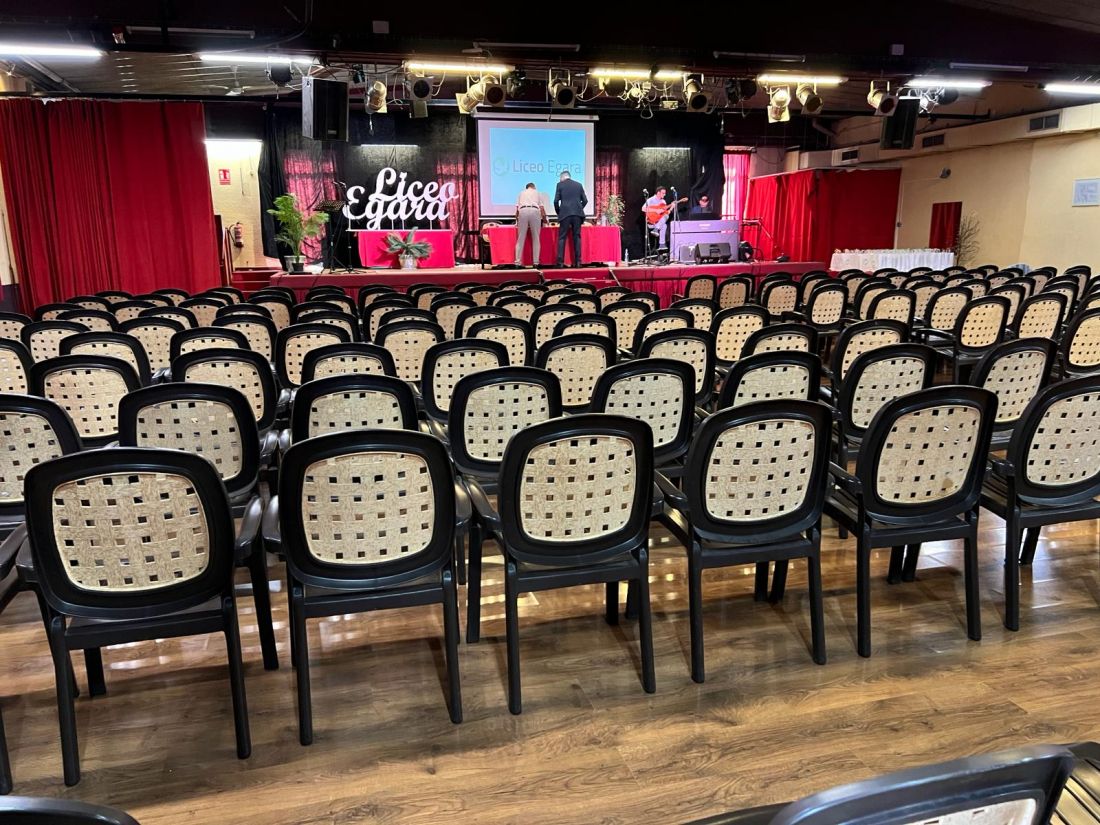 21971802 9b32 4cf6 8543 b2ab578bf3ea